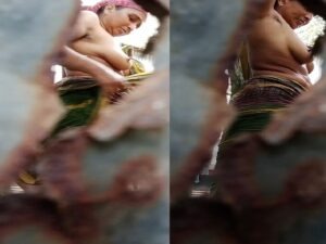 Mature aunty caught dressing after nude bath through hole on bathroom door